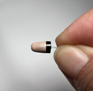 GSM Wireless Mini Earpiece 818